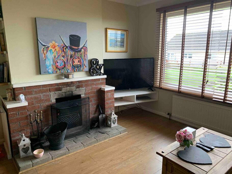Relaxing 3-Bedroom Home Portree Bagian luar foto